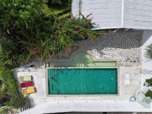 Dambulla House | Hebron Gardens House