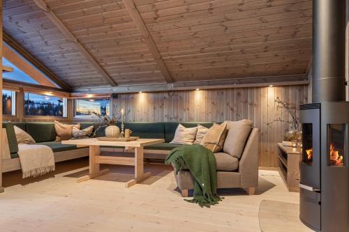 Sor-Aurdal House | Hedda Hedalsfjellet - 3 bedroom cabin with a lovely view