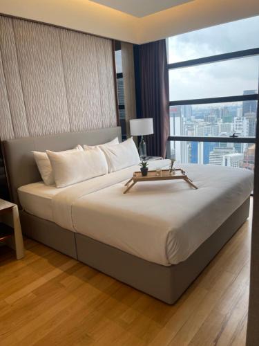 Golden Triangle Apartment | Hedge fssgv
