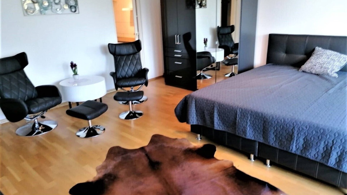 Boxberg Apartment | Heidelberg apartment with balcony and great view