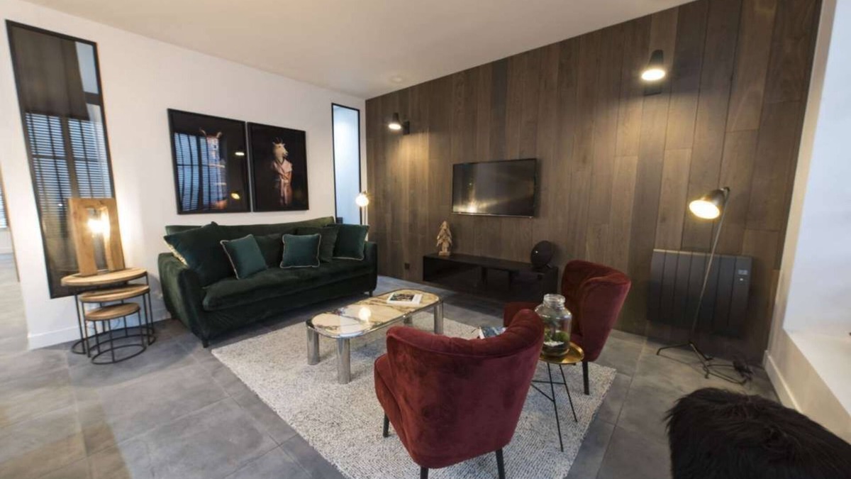3rd Arrondissement Apartment | Heidi, 2BR/2BA, 6 people