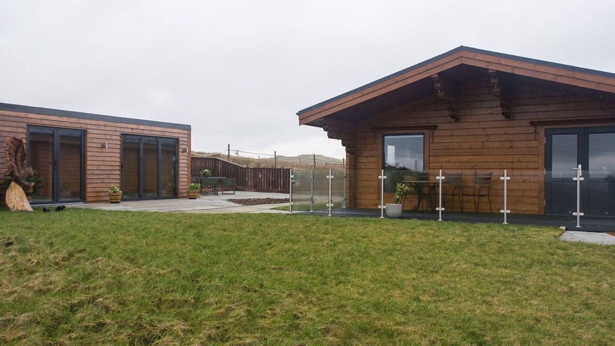 Bacup Cottage | HEIGHT END FARM LOG CABIN, luxury holiday cottage in Bacup