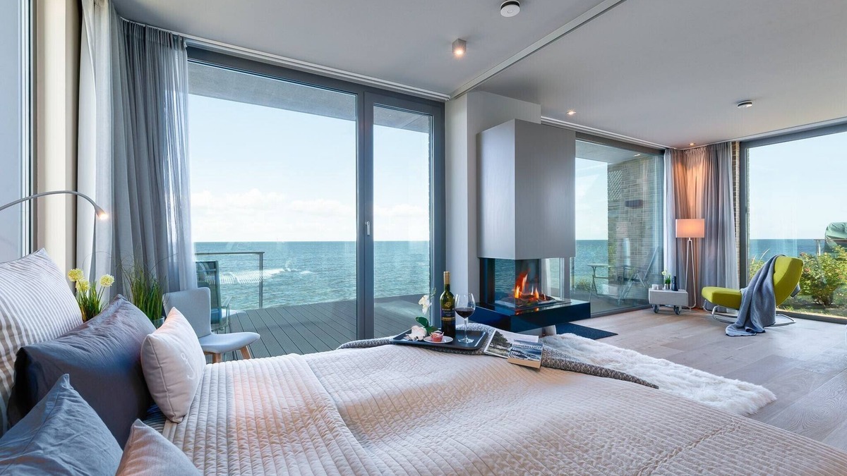 Olpenitz Apartment | "Heimathafen 2" vacation apartment with sauna, south-facing terrace & roof terrace by the water