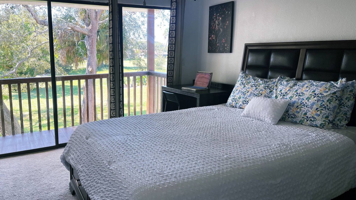 Royal Oak Golf Country Club House | Hello Sunshine 321. Lift Off