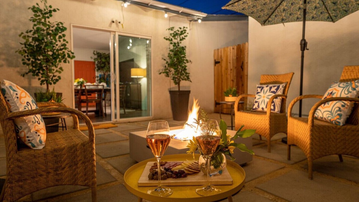 Fullerton Apartment | Hello Sunshine: Family-Friendly Gem 9 min to Disneyland