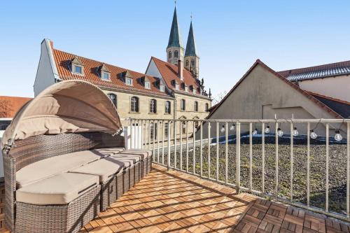 Braunschweig City Center Apartment | Hellohome I Gemütliches City Studio mit großer Dachterrasse & Parkplatz