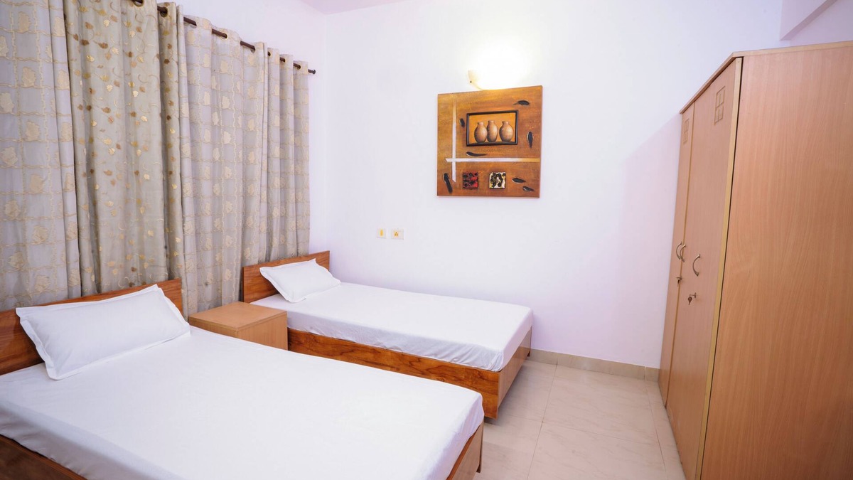 Navi Mumbai Apartment | Helloworld Oslo Skyline 3BHK Seaview
