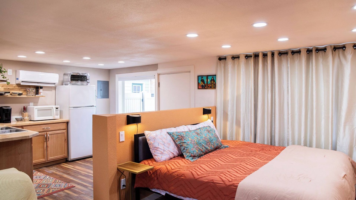 Helper House | Helper Apartment