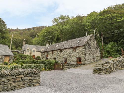 Fairbourne House | Hendoll Cottage 2