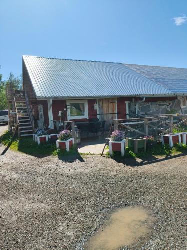 Pieksamaki House | Heponiemen tilan kesähuone