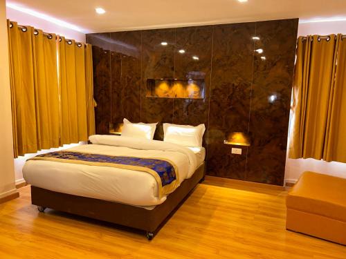 Kathmandu Hotel | Heranya Taleju