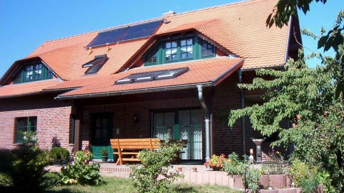 Scholis Apartment | Herbal country house