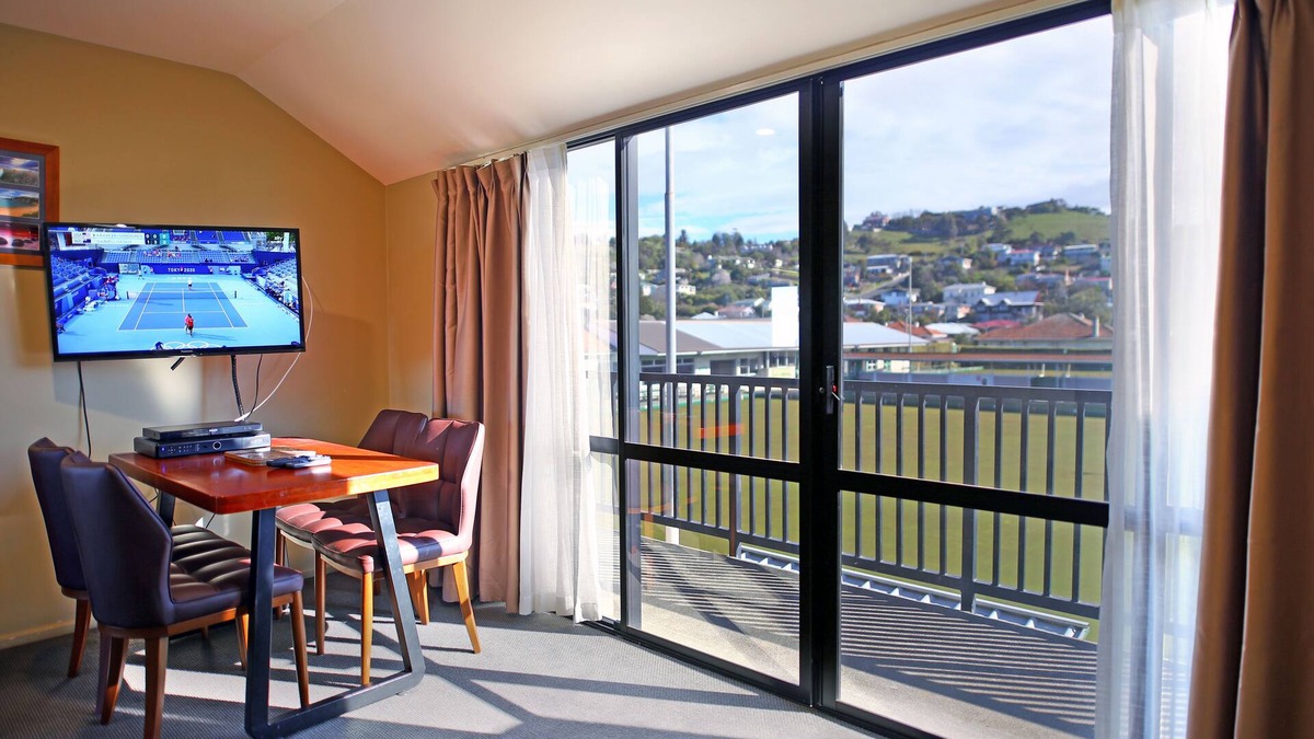 Oamaru Hotel | Heritage Court Lodge