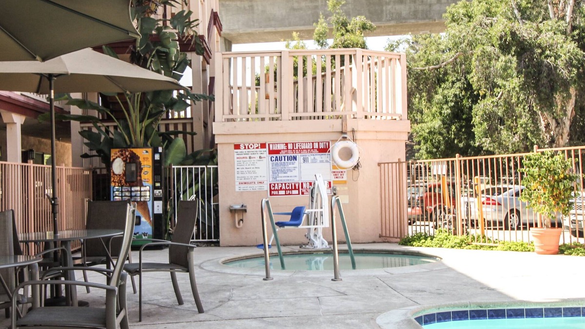 La Mesa Hotel | Heritage Inn La Mesa
