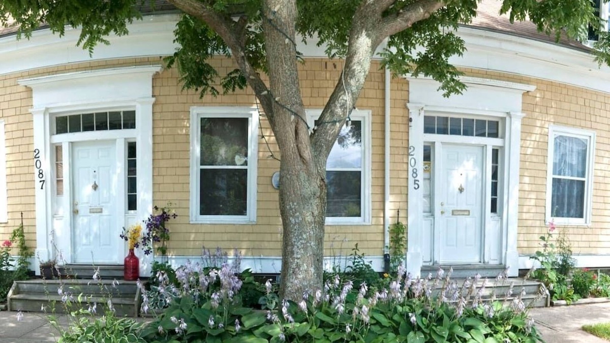 Downtown Halifax House | Heritage Townhouse in Downtown Halifax