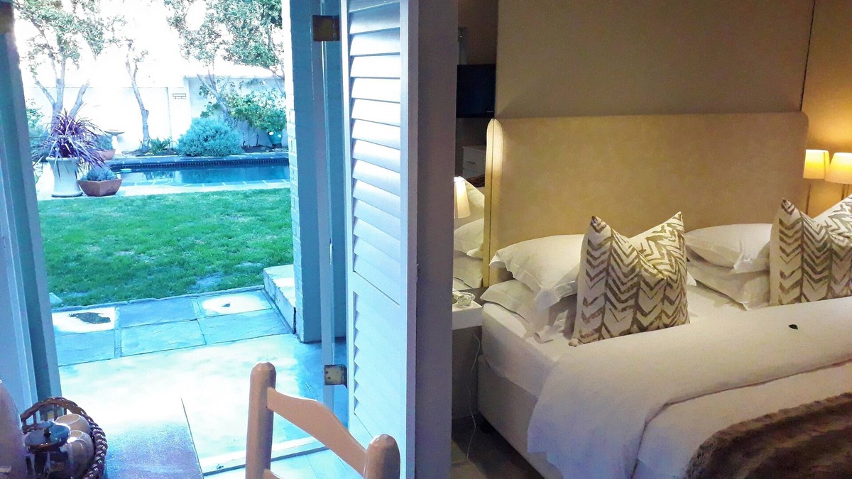 Hermanus Bed & Breakfast | Hermanus Lodge on the Green