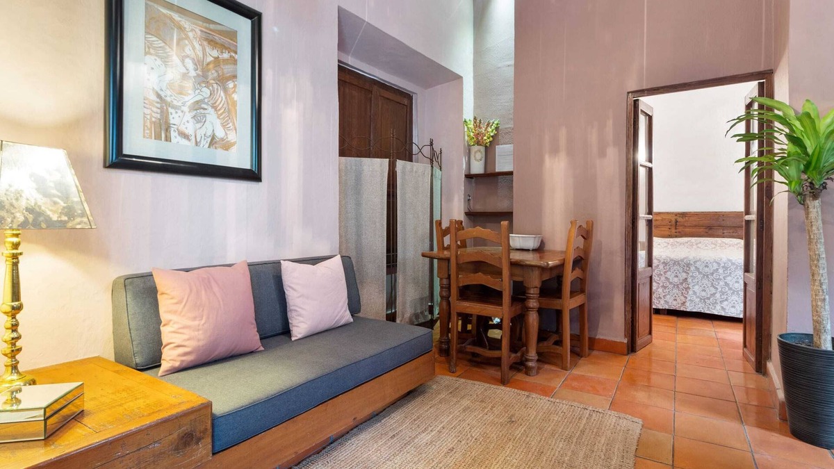 Downtown Queretaro Apartment | Hermosa suite en Centro Histórico. Wifi+Desk