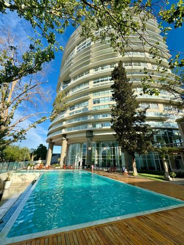 Mendoza City Center Apartment | Hermoso Dpto. en Torre Leloir, Seguridad 24 HS
