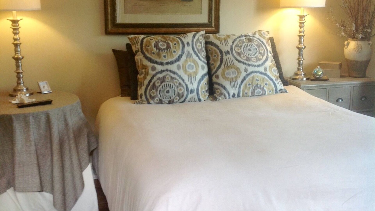 Wilmington Apartment | Heron's Nest - Relaxing private oasis -ideal location close to beach & downtown