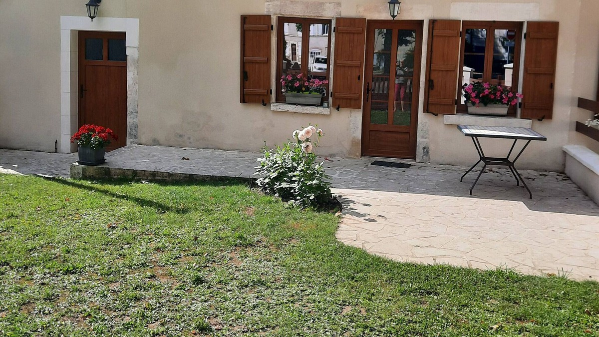 Herry Cottage | Herry Inn, 3 bedrooms, sleeps 7