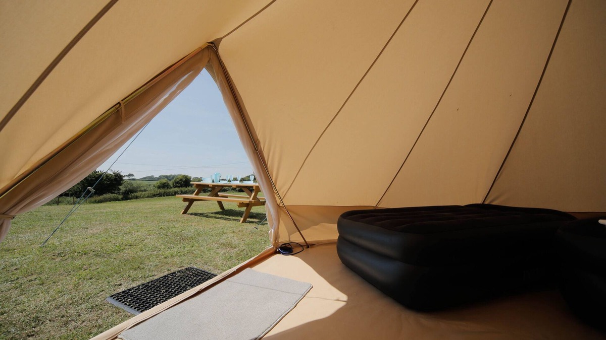 Swanage RV Rental | Herston Caravan & Campsite
