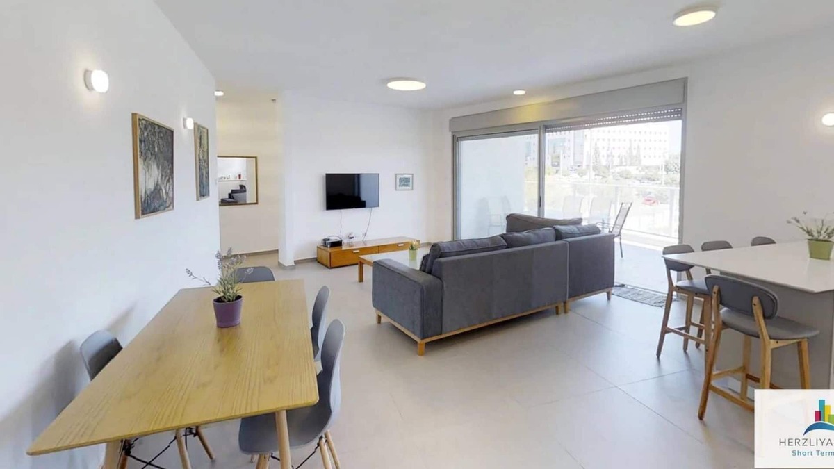 Herzliya Apartment | Herzliya Luxury on the Park - West Herzliya (H3)