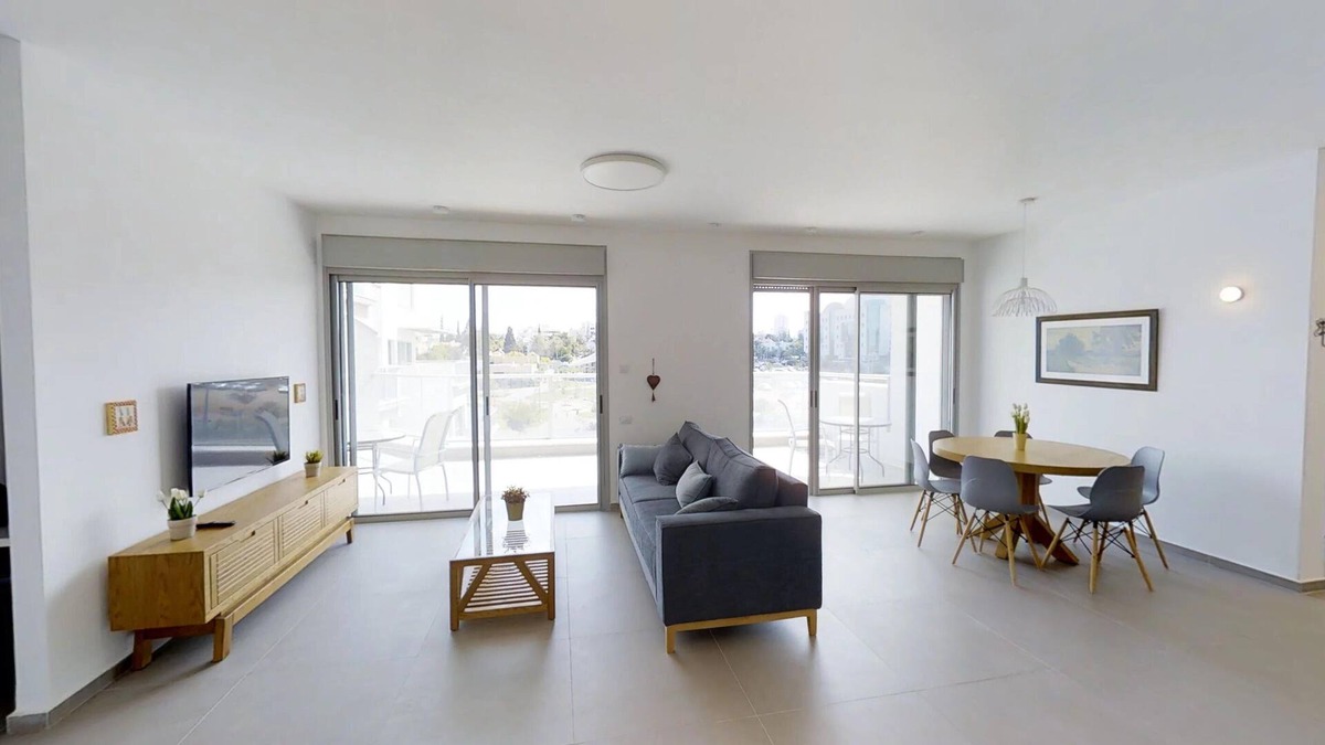Herzliya Apartment | Herzliya Stunning apartment on the Park (H5)