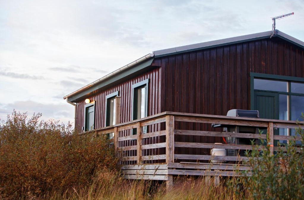 Borgarnes House | Hestaland Riverside Cottage