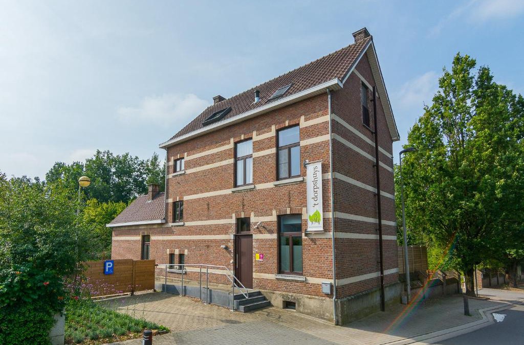 Opoeteren House | Het Dorpshuys - vakantiewoning tot 12 personen
