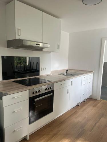 Oberdorla Apartment | Heusenstamm Home & Work