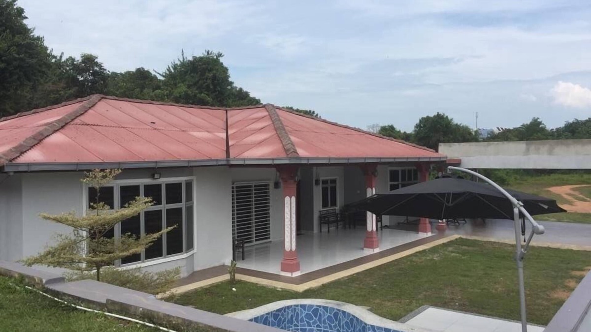 Taman Abu Zarim Villa | Heza Villa - 6 Rooms Private Event Bungalow