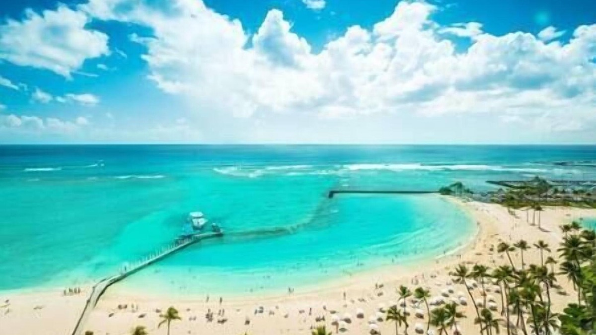 Waikiki Resort | HGVC Waikikian, Beachfront Resort, Pool, Hot Tub