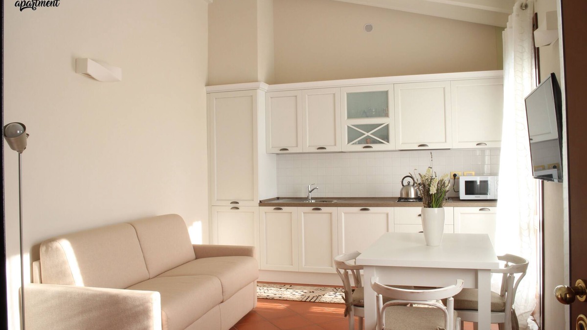 Padenghe sul Garda Apartment | Hibiscus apartment | Garda Lake & Golf