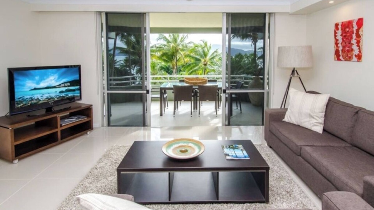 Hamilton Island Apartment | Hibiscus Lodge 101