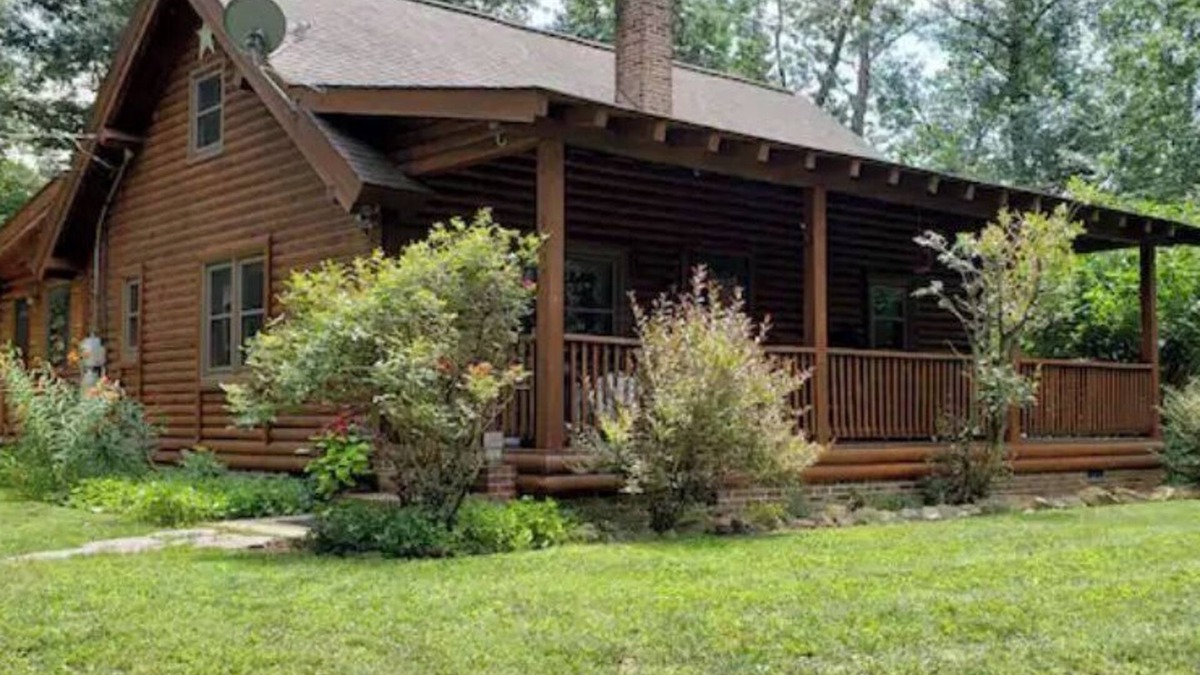 Luray Cabin | Hickory Hill Hideaway
