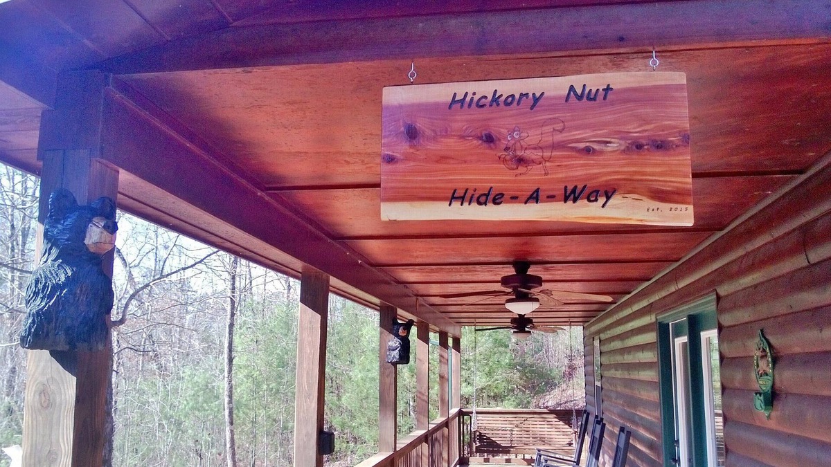 Murphy Cabin | HICKORY NUT HIDE-A-WAY *5.5 MILES FROM LAKE HIWASSEE NC* MURPHY NC*