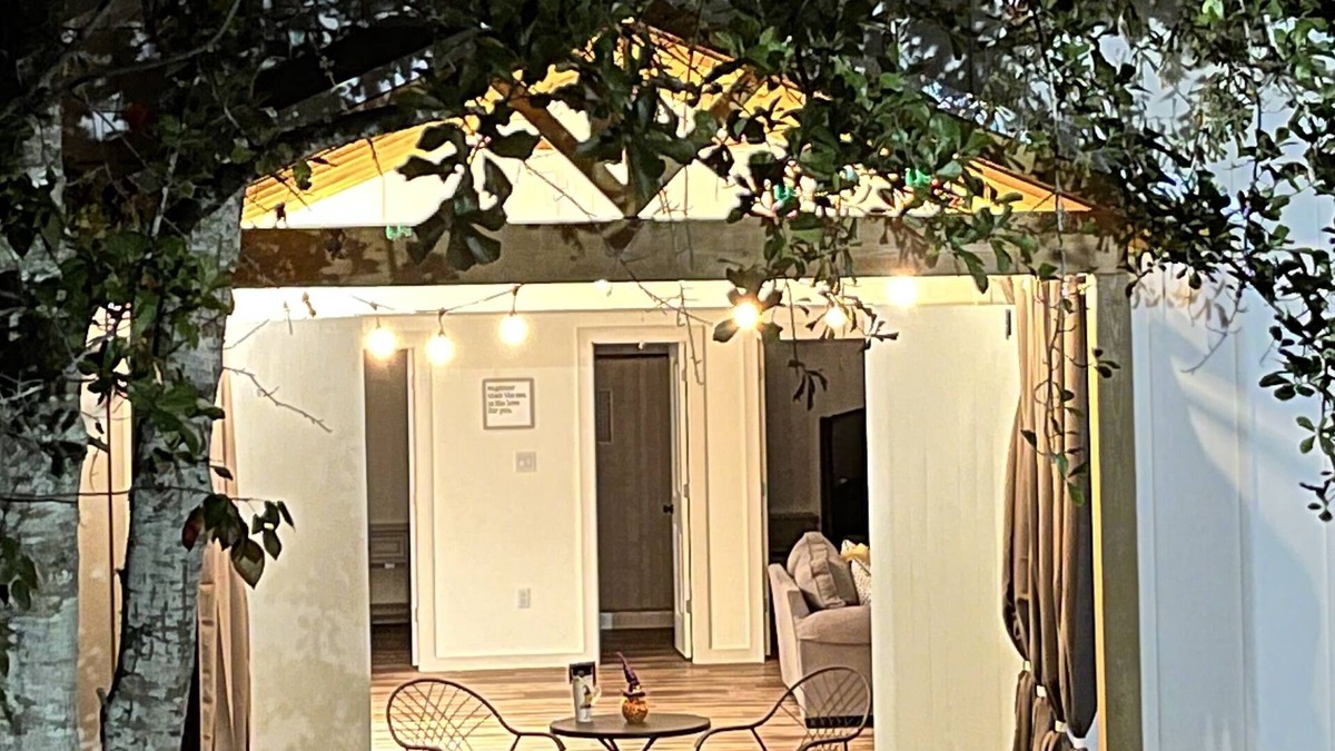 Bay St Louis House | Hidden Bungalow 1 1/2 blocks from the beach