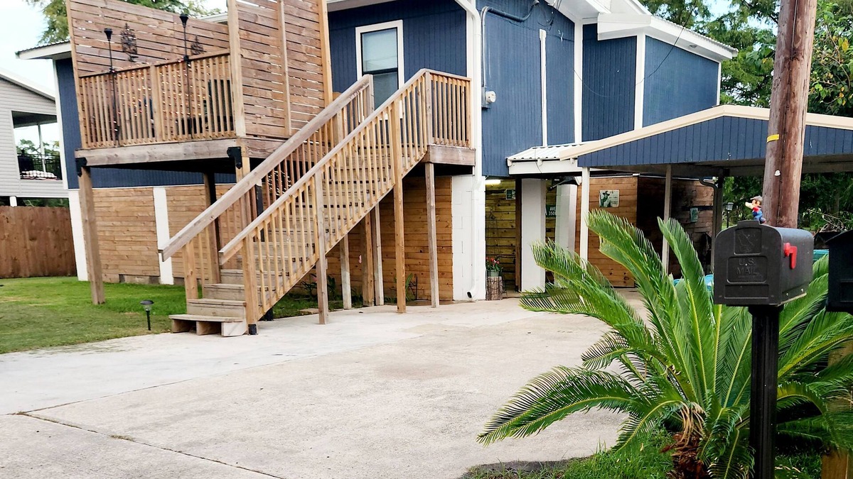 Westlake Cottage | Hidden gem, beautiful scenery, peaceful and private n