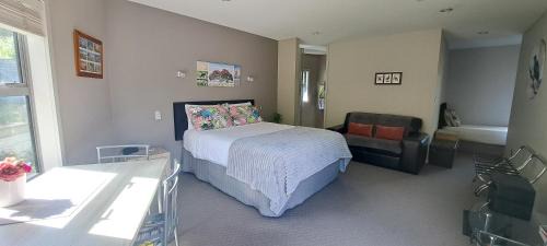 Napier Bed & Breakfast | Hidden Gem in Oaklands