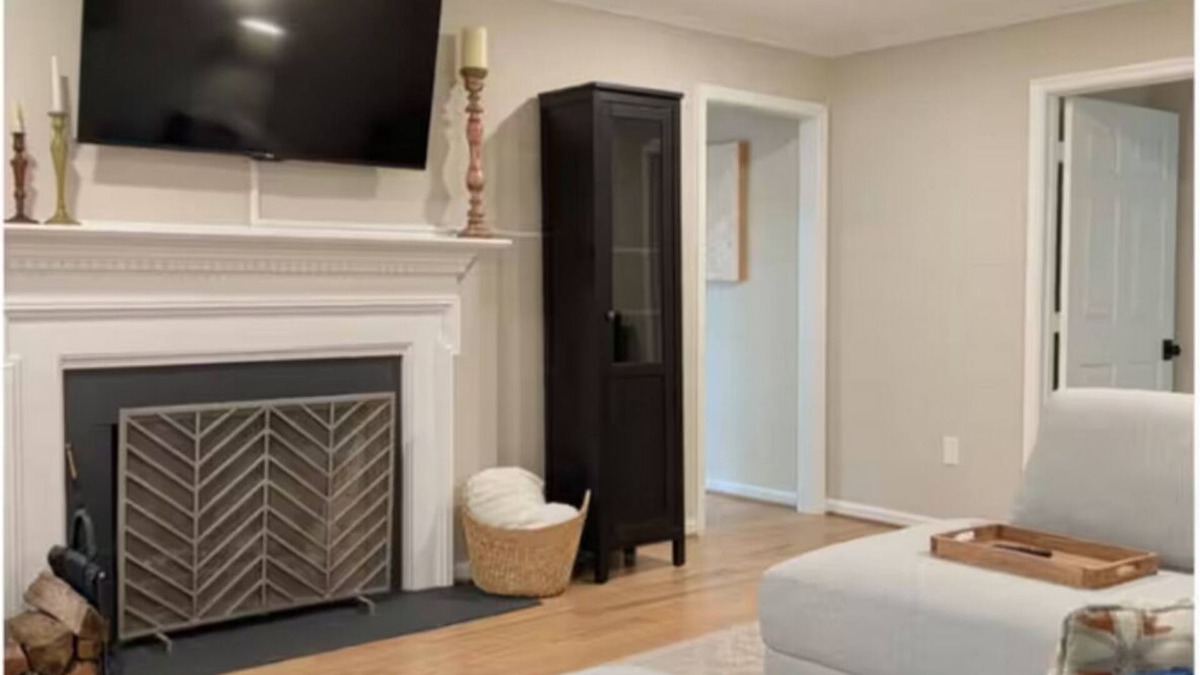 Rose Hill House | Hidden Haven near DC: 4Bed, 4Bath, Gym, Garage, All Private Parking & Amenities