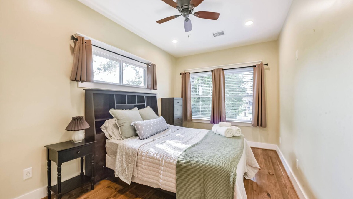 Northside House | Hidden Oaks Guest House