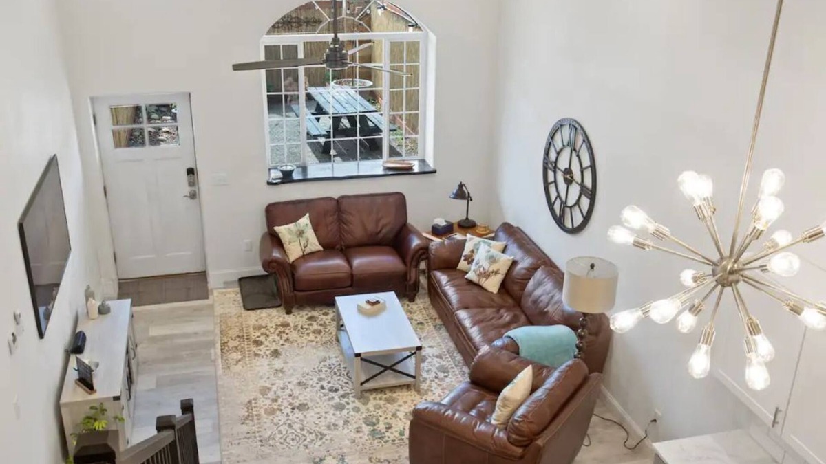 Joliet House | HIDDEN OASIS 30 min from Red Lodge Montana