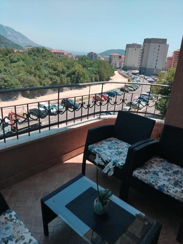 Podmaine Apartment | Hidden Oasis Apartment in Budva