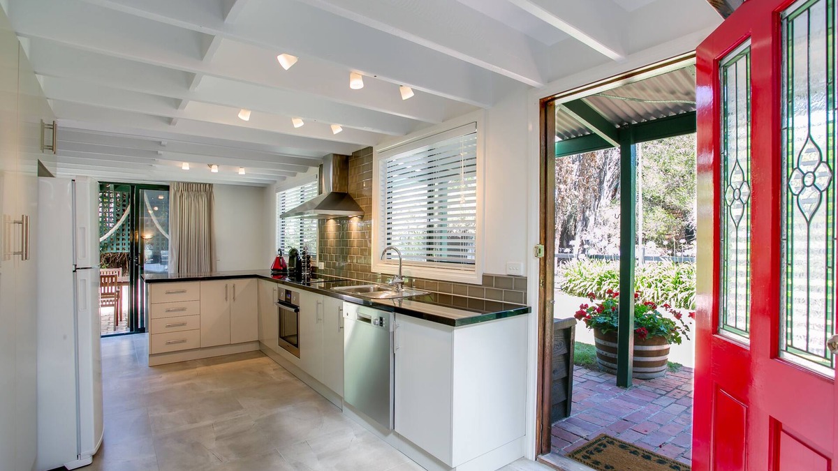 Blairgowrie Cottage | Hidden Treasure ~ Crew's Cottage.