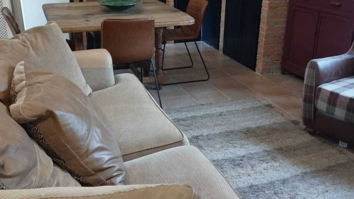 Alcudia de Monteagud Apartment | Hideaway @ The Orchard, an Andalusian country escape surrounded by nature