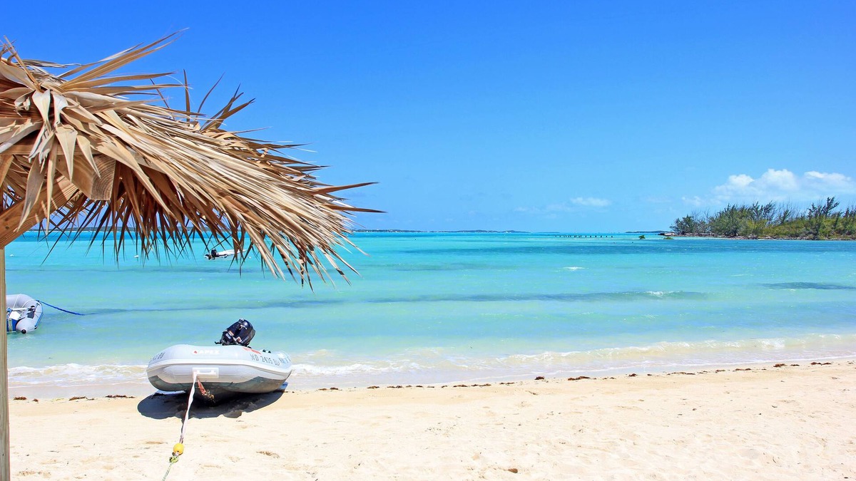 George Town Hotel | Hideaways Exuma