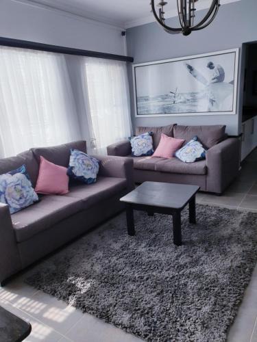 Ekurhuleni Bed & Breakfast | Hiflyerz Guest House