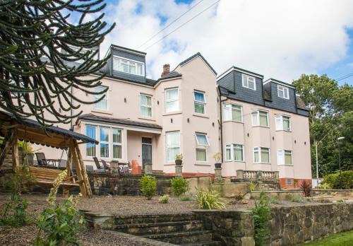 Chapeltown Hotel | High Bank Hotel