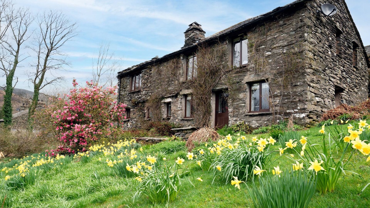 Hartsop Cottage | High Beckside - Traditional Lakeland Cottage near Ullswater. Sleeps up to 7 guests