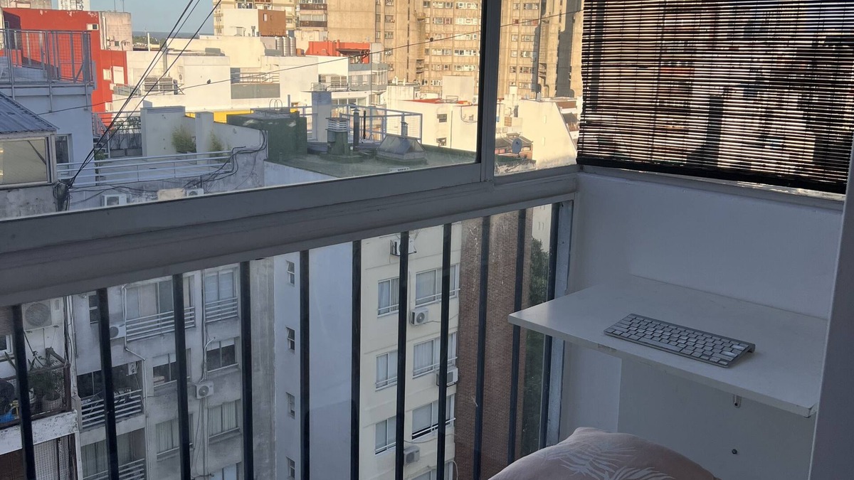 Recoleta Apartment | High, bright and well located, special offer!